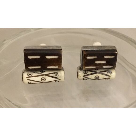 Vintage Rebecca Collins Sterling Carved Clip On Earrings...